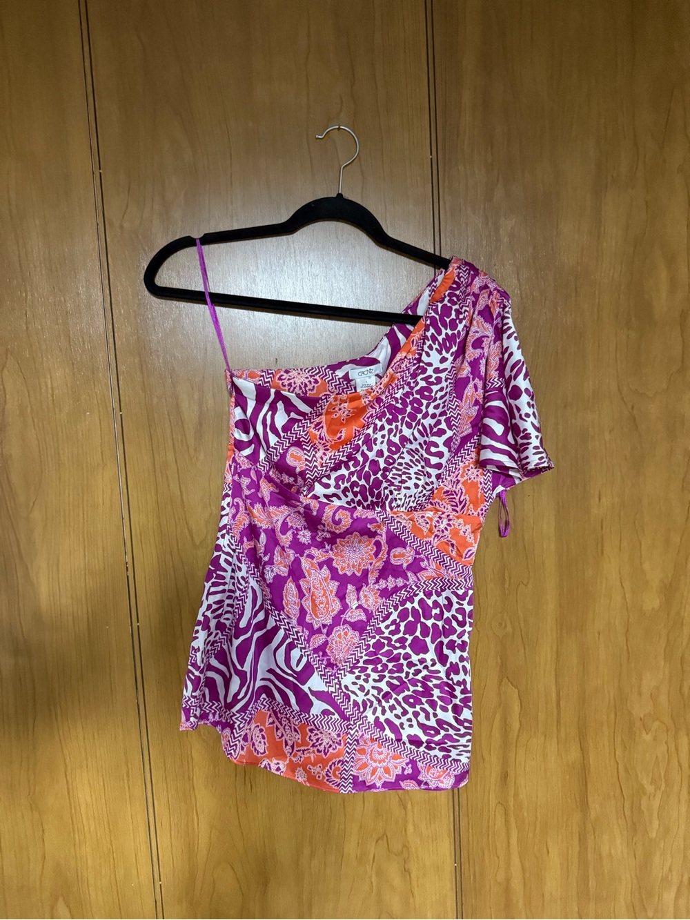 Vintage Y2K Cache One Shoulder Flutter Sleeve